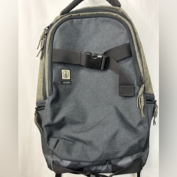 Volcom Substrate Skating Snowboard Military Backpack Gray Camo Green - Picture 3 of 7